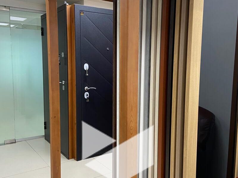 Дверные системы