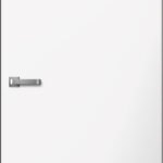 Скрытая дверь INVISIBLE (черная алюминиевая кромка с 4-х сторон, магнитная защелка)